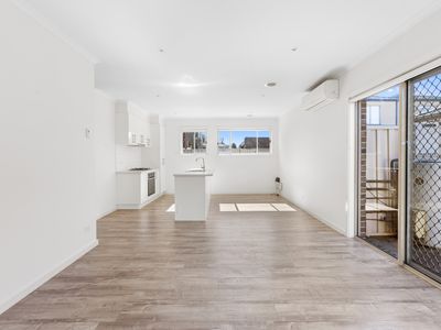 9 / 10-12 Fishburn Grove, Harkness