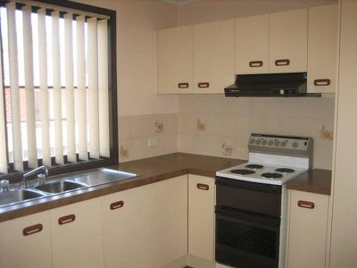 1 / 101 Pur Pur Ave, Lake Illawarra