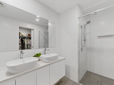 205 / 3 GALLAGHER TERRACE, Kedron