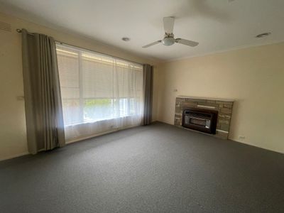 2 Sheehan Crescent, Shepparton