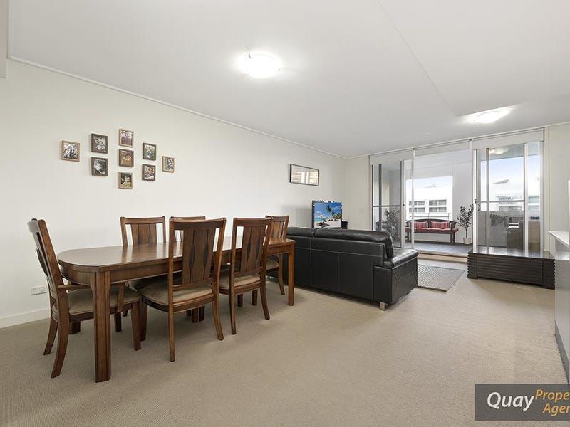 222 / 25 Bennelong Pwy, Wentworth Point
