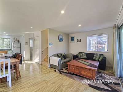 16 / 33 BERRARA ROAD, Berrara