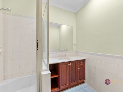 17 Church Street (House), Kelmscott