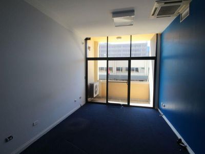 Suite 3 / 105 Church St, Parramatta