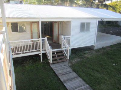 11 Burke Street, Barellan Point
