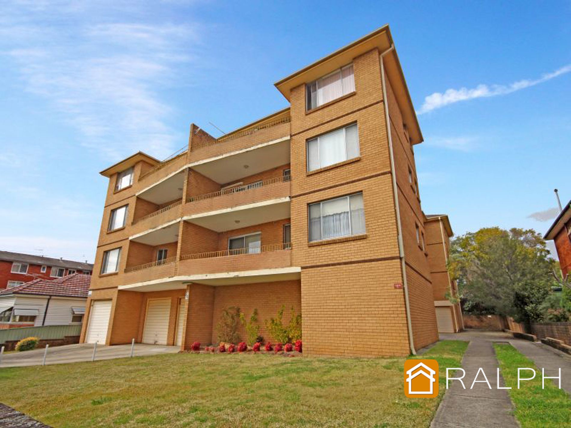 8 / 84 Leylands Parade, Belmore