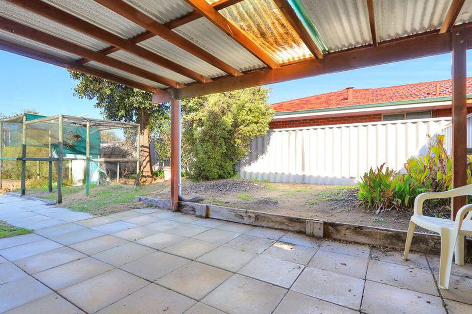 3 Pingrup Court , Waikiki