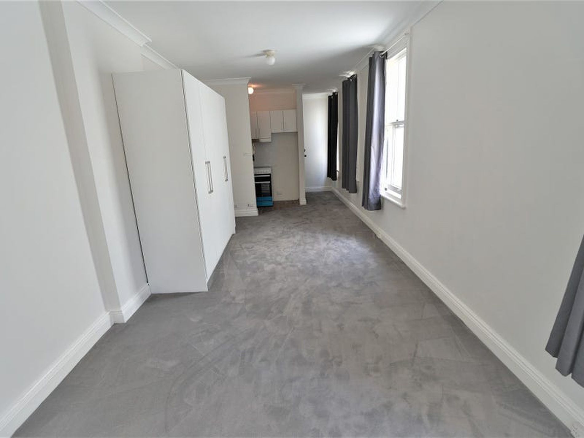 4 / 90 Cathedral Street, Woolloomooloo