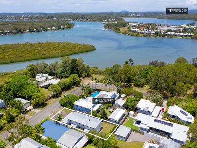 8-10 Myles Street, Tewantin