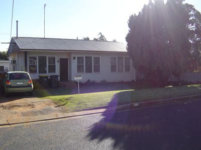 39 Leonard Street, Dubbo