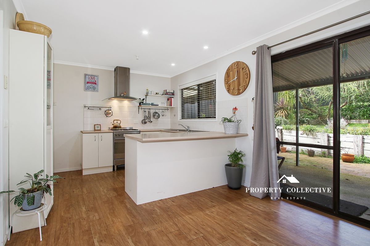 21 Priory Lane, Beechworth
