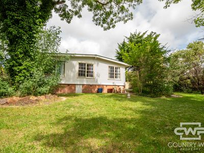 4 Young Street, Glen Innes