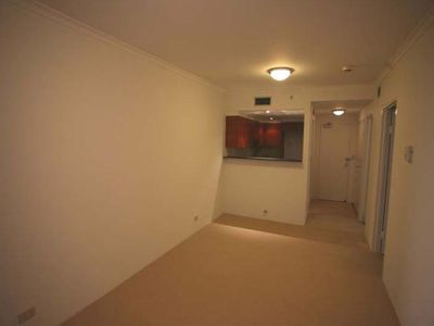 803 / 1 Hosking Place, Sydney
