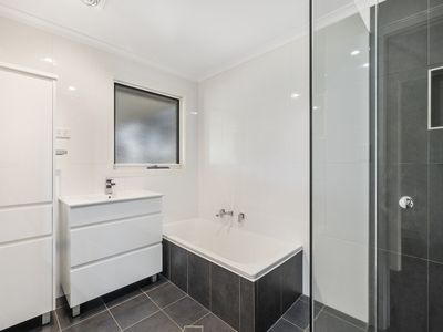 5 Mathews Place, Bungendore