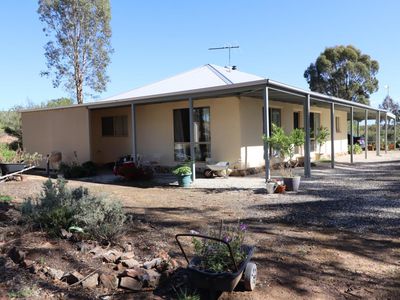 50 Pook Road, Redcastle