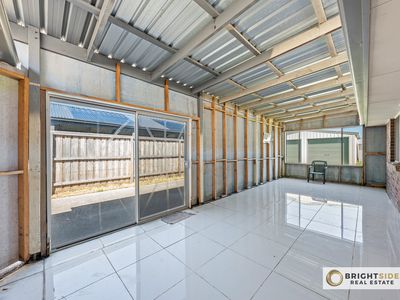 6 Nariel Place, Cranbourne West