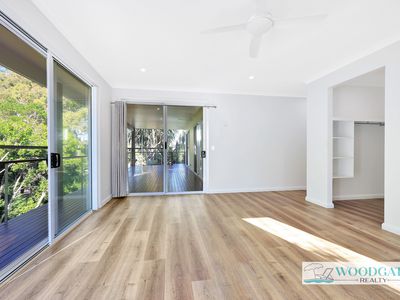 5 OCEAN VIEW DRIVE, Woodgate