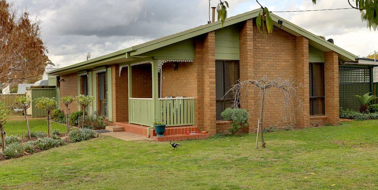 49 Templeton Street, Euroa