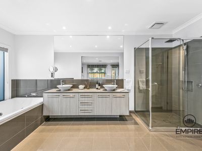 3 Yandra Street, Clyde North