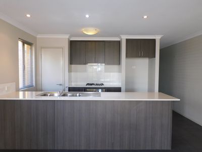 5 Secretan Way, Hammond Park