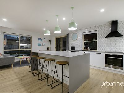 38 Hawkes Avenue, Arana Hills