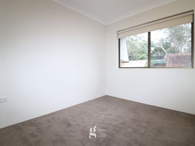 9 / 27 Doomben Avenue, Eastwood