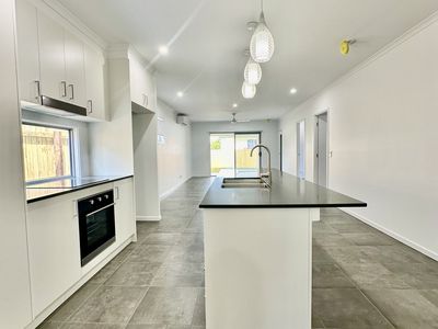 21 Curlew St, Caboolture