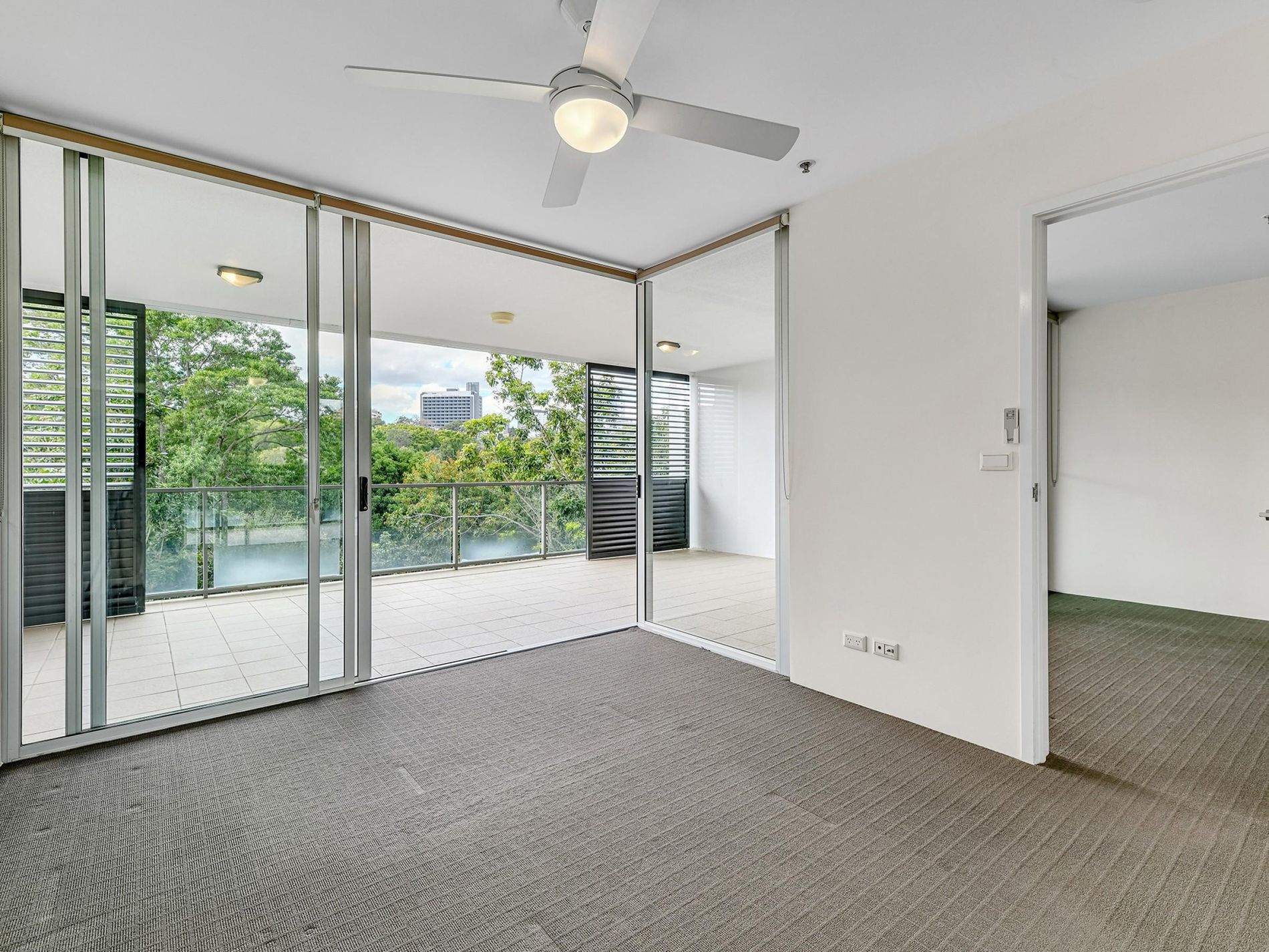 7021 / 7 Parkland Boulevard, Brisbane City
