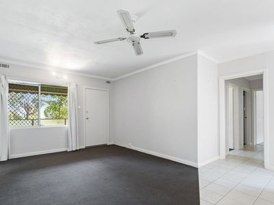 3 / 4 Villiers Street, Yokine