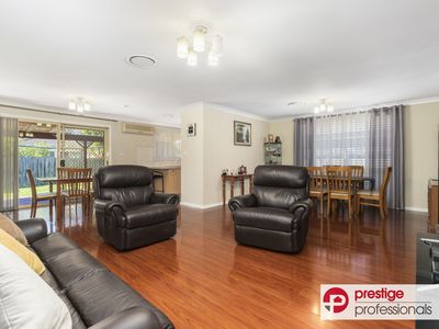 7 Wombeyan Court, Wattle Grove