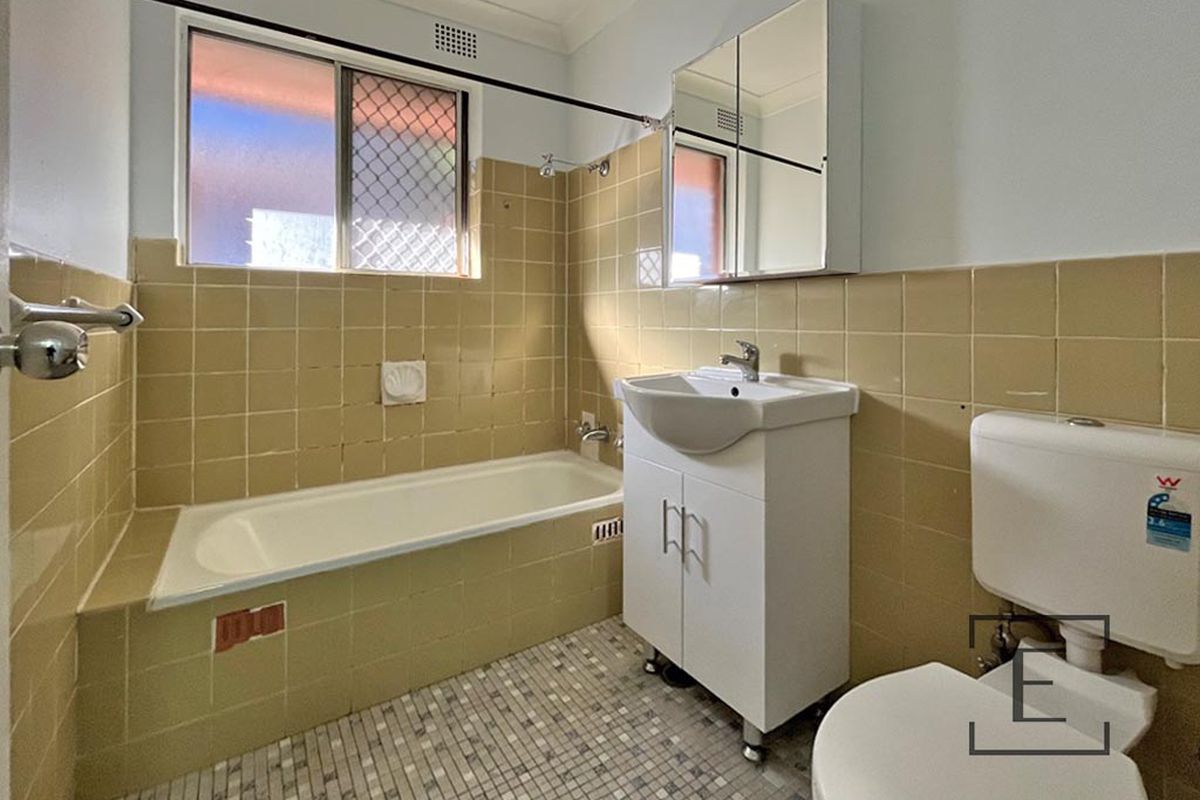 4 / 49 Newman Street, Merrylands