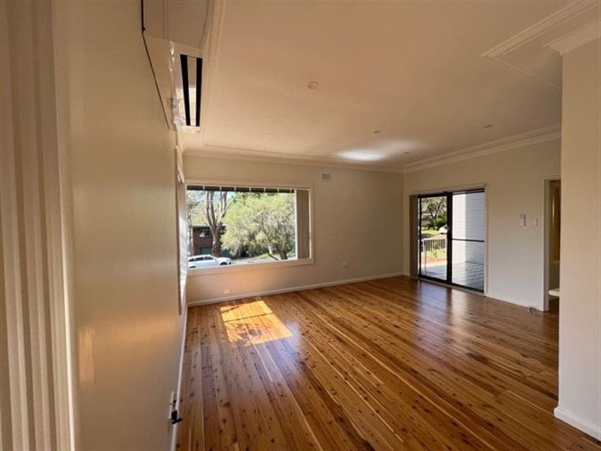 12 & 12A Fourth Avenue, Loftus
