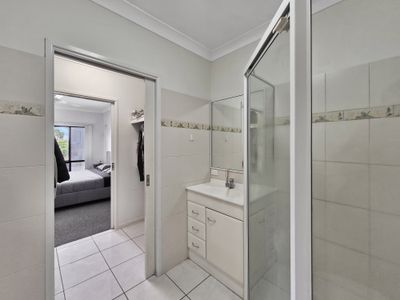 15 / 33-35 Tower Avenue, Atherton