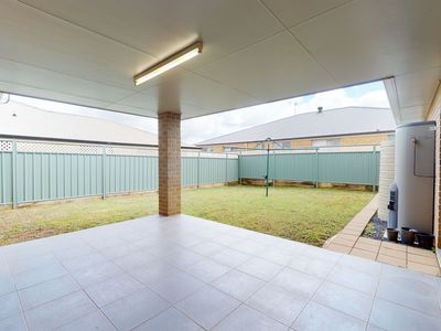 9 Selkirk Avenue, Dubbo
