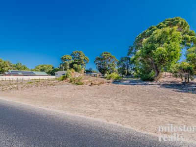 12 Mitchell Rd, Preston Beach