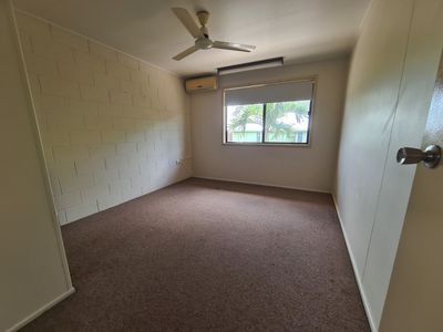 2 / 3 Mill Street, Proserpine