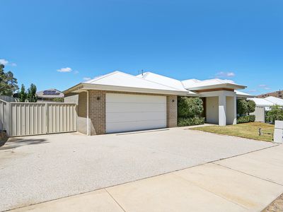 10 Willowdale Street, Wodonga