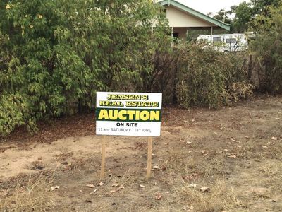 4 Railway Street, Ravenswood