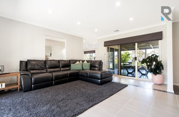 20 The Ridge, Oaklands Junction