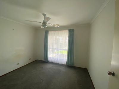 241 Shaws Road, Werribee