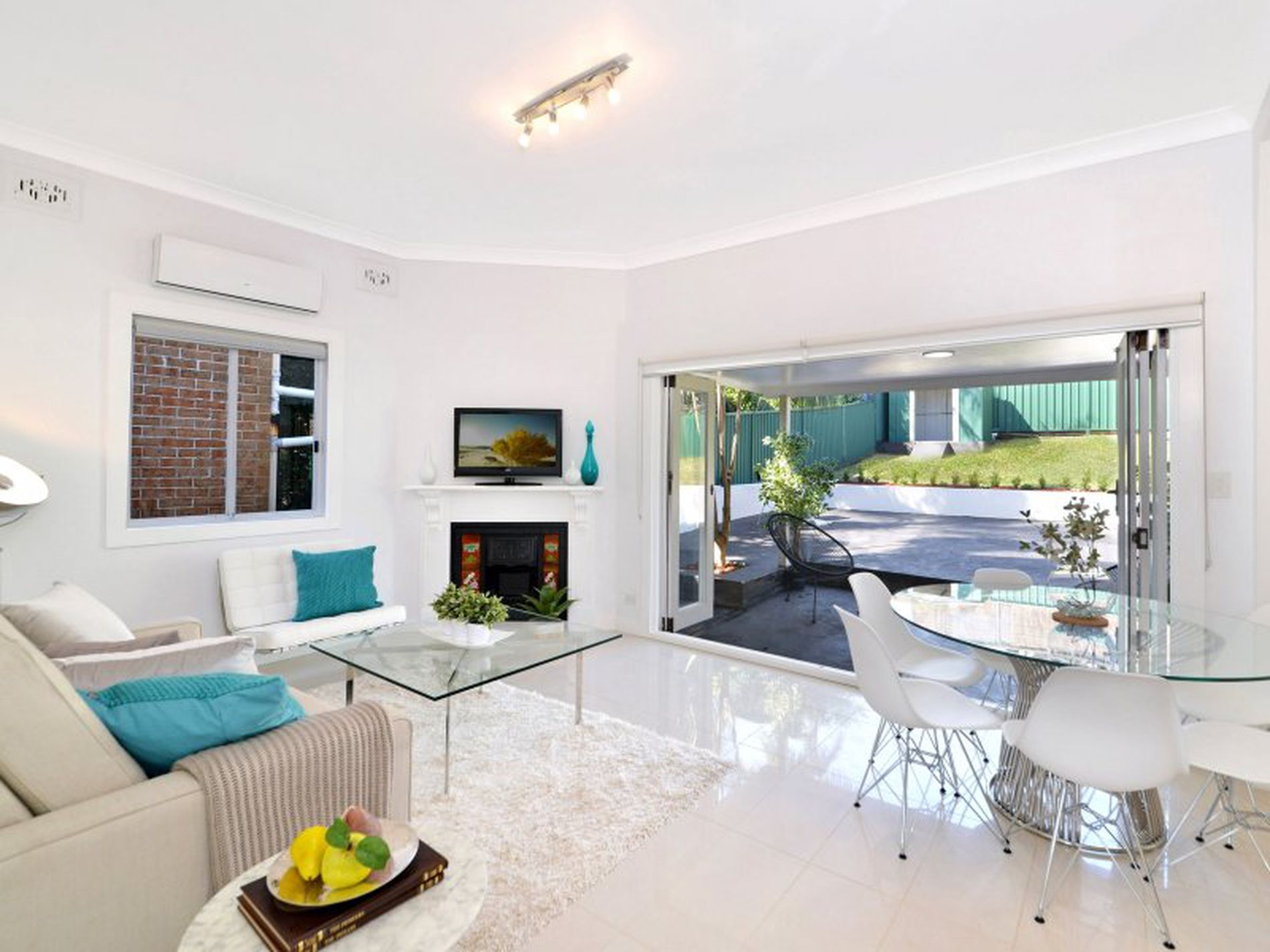 22 Trevelyan Street, Botany