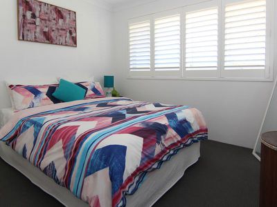 24 Lakeview Crescent, Forster