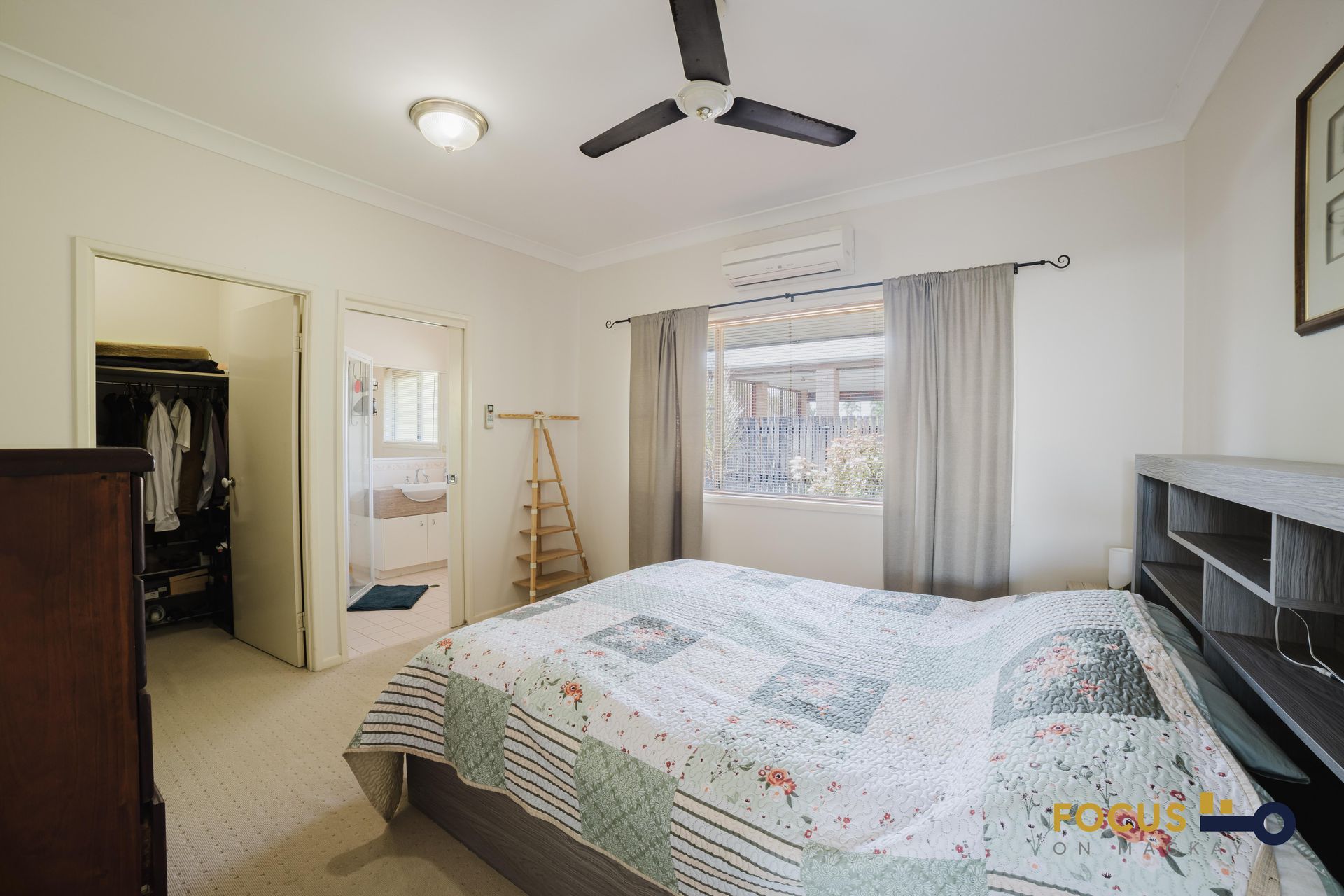 26 Bradman Drive, Glenella