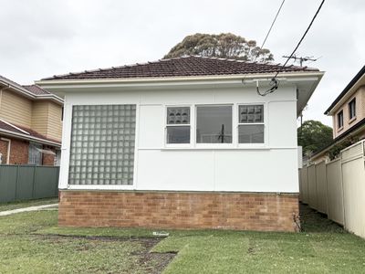 15 Gardinia Street, Beverly Hills