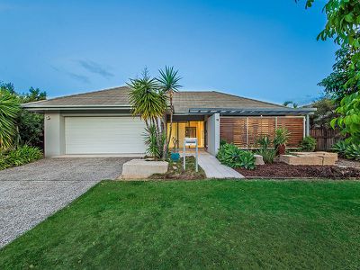 15 Watervale Pde, Wakerley