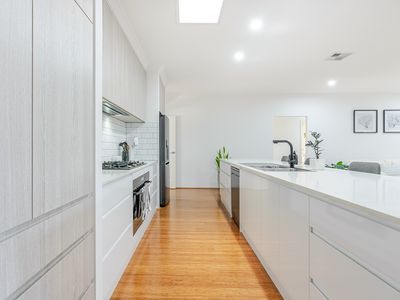 30 Lemon Gum Drive, Baldivis