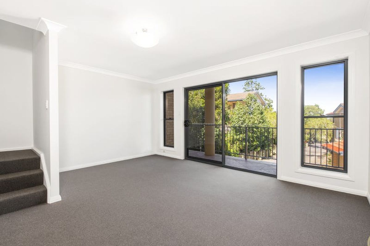 13 / 29 Central Coast Highway, West Gosford