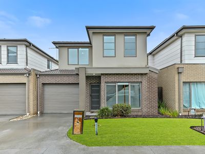 7 Charger Lane, Cranbourne East