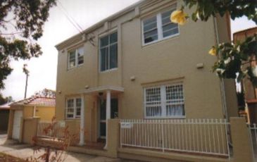 4 / 1 Barker  St, Kingsford