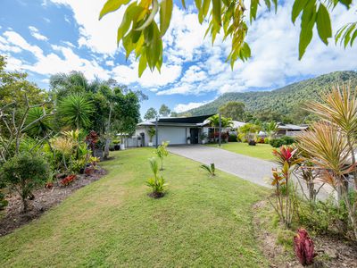 3 Grevillea Place, Cannonvale